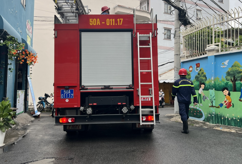 Dập tắt kịp thời đám cháy trong quán bar trung tâm quận Phú Nhuận -0