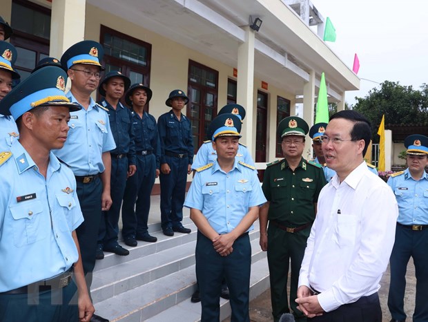 Chủ tịch nước tin tưởng đảo Phú Quý sẽ ngày càng giàu đẹp, văn minh -0