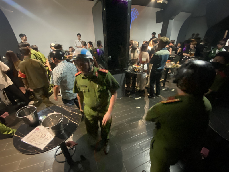 Phát hiện nhiều người sử dụng ma túy tại các điểm vui chơi trung tâm TP Hồ Chí Minh -0