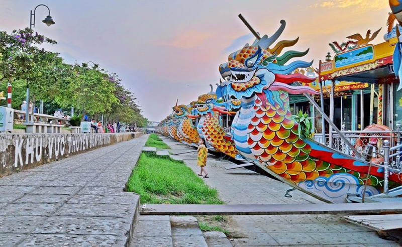 Ca Huế giữa dòng Hương -0
