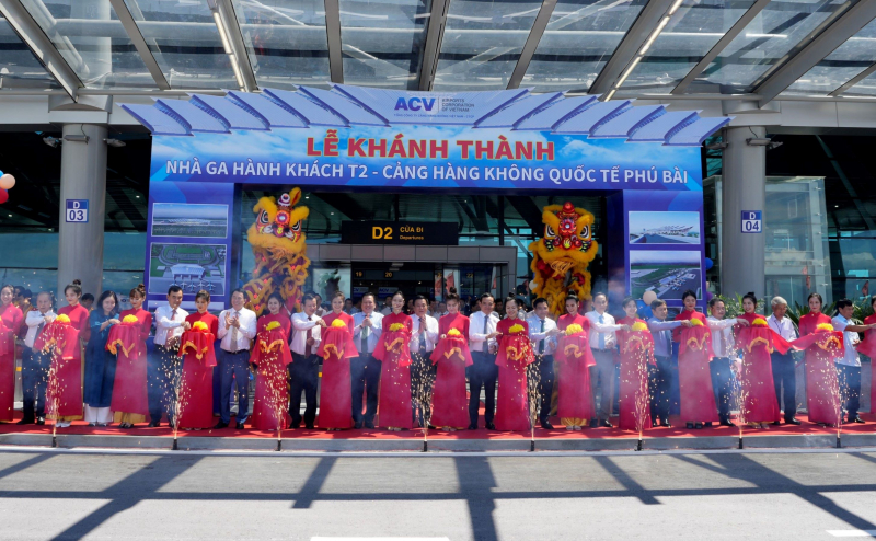 Terminal 2 with unique architecture at Phu Bai International Airport inaugurated -0