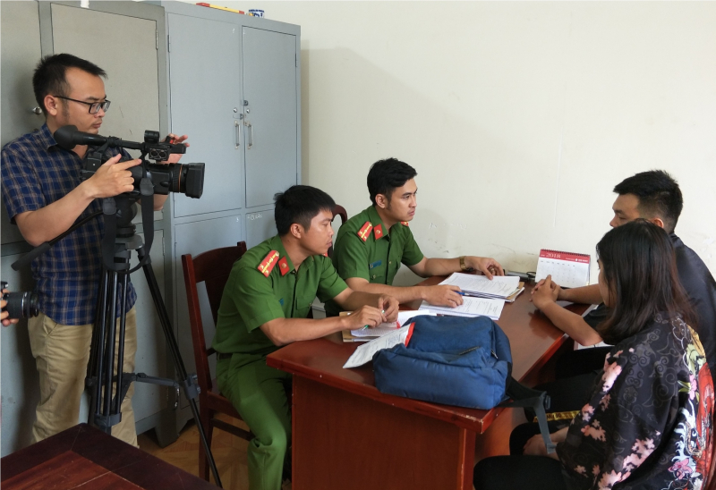 Chuyện về những người làm báo mang sắc phục Công an -0