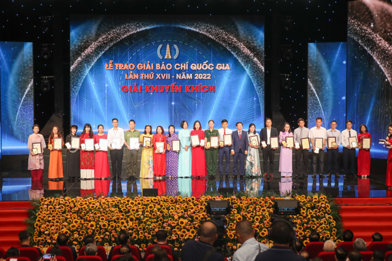 Báo chí cách mạng đóng góp quan trọng vào sự nghiệp xây dựng, bảo vệ Tổ quốc -0