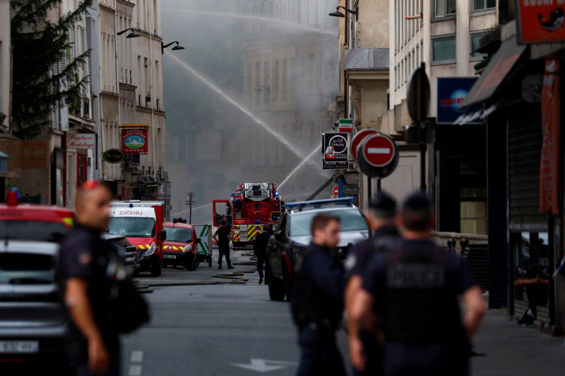 Nổ lớn tại Paris, hàng chục người bị thương -0