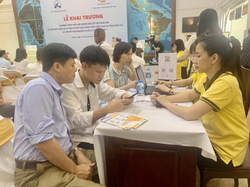 Hướng dẫn, hỗ trợ người dân cấp đổi Giấy phép lái xe trực tuyến trên Cổng Dịch vụ công Quốc gia -0