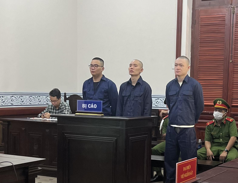 Tử hình 3 người nước ngoài vận chuyển gần nửa tấn ma túy xuyên biên giới -0