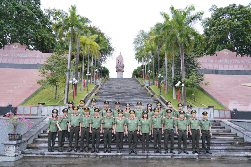 Cụm thi đua số 2, Bộ Công an tổ chức hoạt động về nguồn  -0