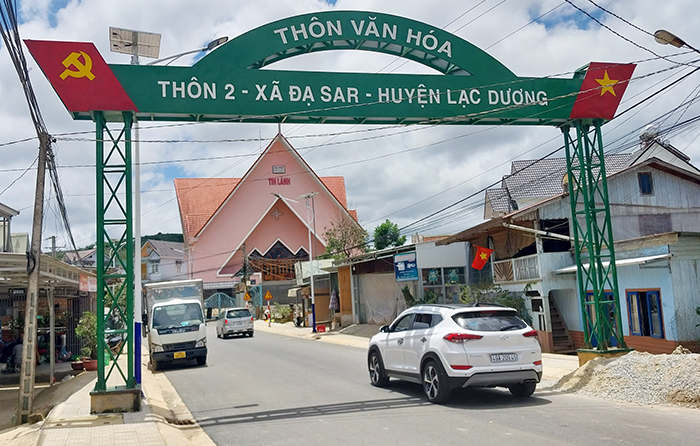 Thắt chặt đoàn kết trong vùng dân tộc thiểu số -0