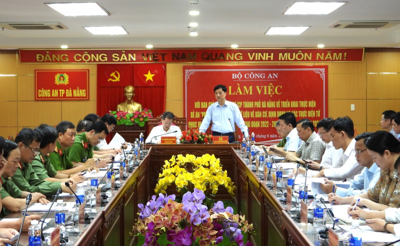 Đẩy nhanh tiến độ triển khai để tối ưu lợi ích của Đề án 06  -0