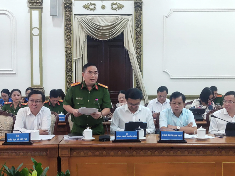 Lấy người dân làm chủ thể để phục vụ tốt hơn nữa -0