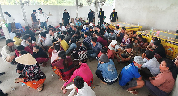 Ngang nhiên chiếm đất người khác xây nhà kiên cố, mở tụ điểm cờ bạc ngay trung tâm TP Hà Tiên -0