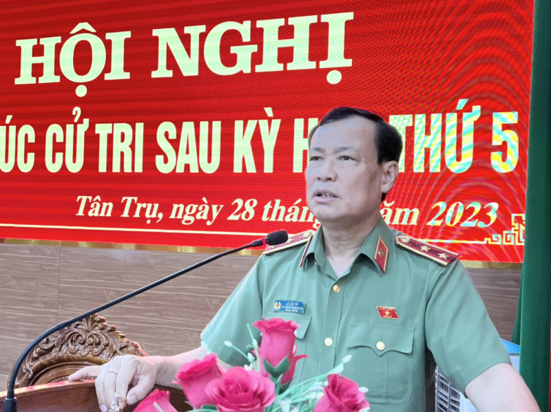 Đồng chí Lê Tấn Tới tiếp xúc cử tri tại tỉnh Long An sau kỳ họp thứ 5, Quốc hội khóa XV -0