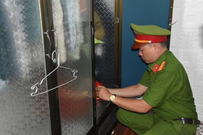 Bắt tạm giam Hải “3 mắt”, phó giám đốc công ty bảo vệ đập phá nhà dân -0