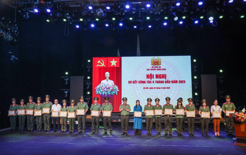 Tích cực đổi mới, linh hoạt, sáng tạo trong công tác báo chí, truyền thông -0