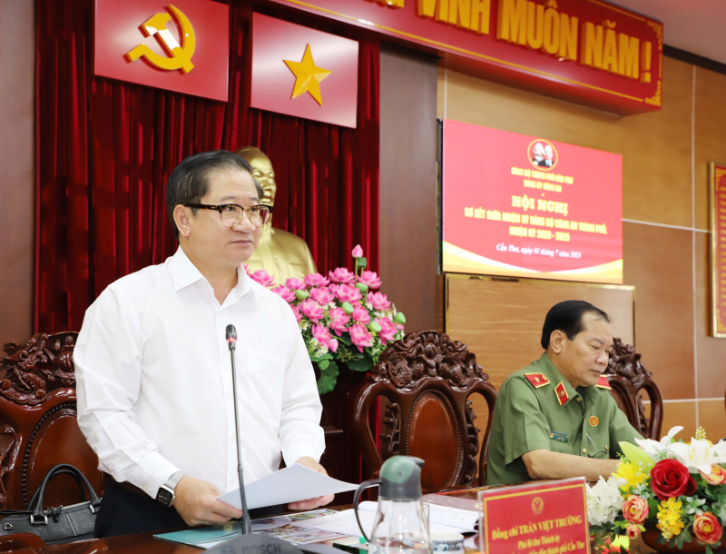 Công an TP Cần Thơ quyết tâm thực hiện hiệu quả Nghị quyết 12 của Bộ Chính trị   -0