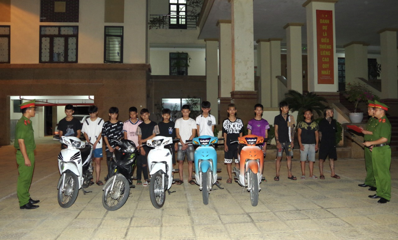 z4485030293149_ea1d41e5580835283f9e903cb1c0e7e6.jpg -0