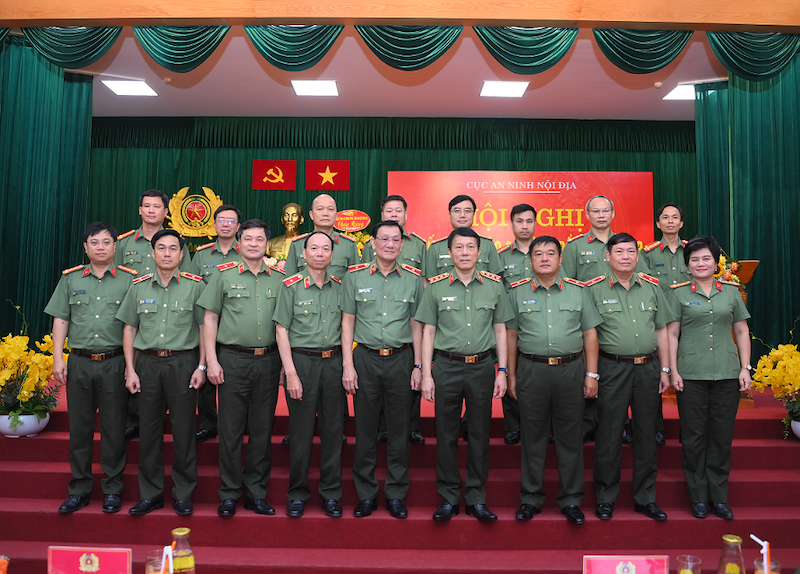 Giữ vững an ninh nội địa -0