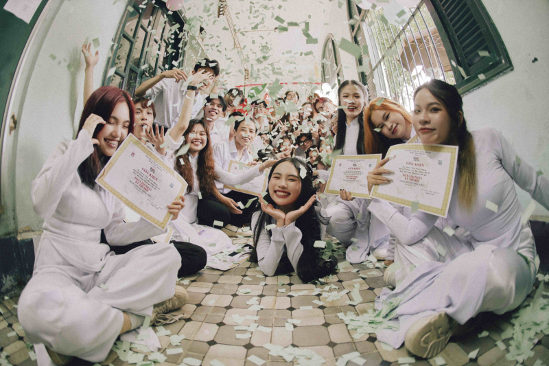 1 phuong my chi.jpg -0