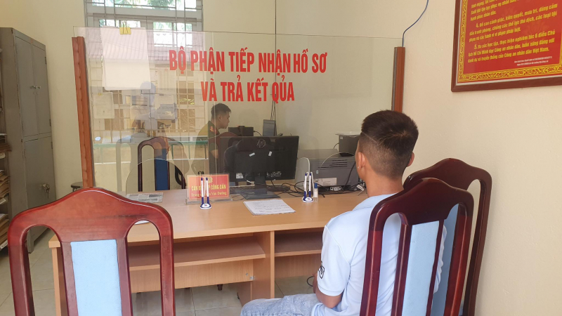 Công an xã nơi biên viễn -0