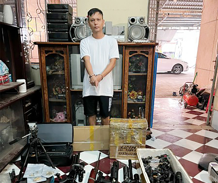 Đi chợ... “hàng nóng” online -0