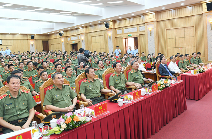 Tuyệt đối không để Đảng, Nhà nước bị động, bất ngờ về các vấn đề an ninh chính trị, an ninh quốc gia -0