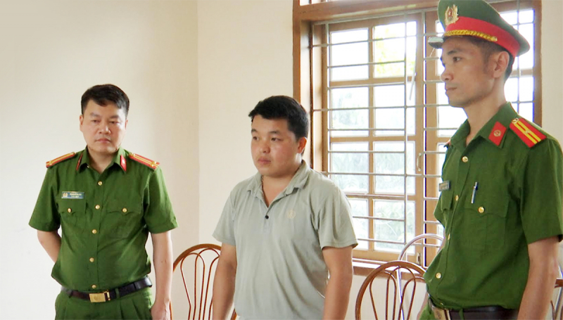 Trưởng bản tham ô hơn 140 triệu đồng để “xây nhà riêng” -0