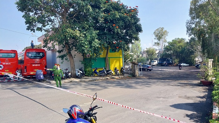 Bắt Phó Giám đốc và nhân viên đưa hối lộ cho đăng kiểm viên -0