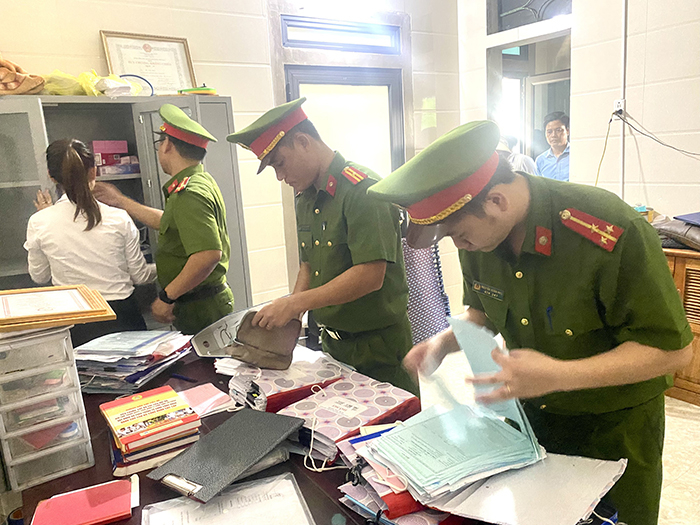 Công an Hà Tĩnh: Khởi tố 2 đối tượng về tội “trốn thuế” -1