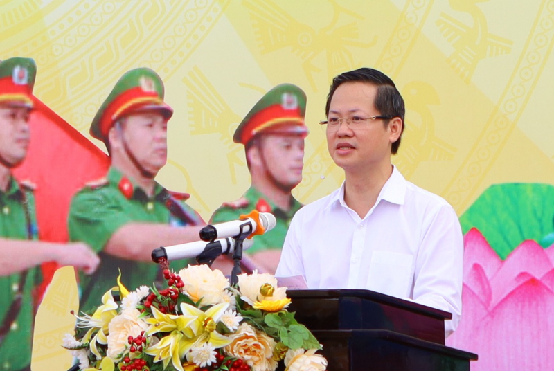 Công an Bình Thuận ra quân