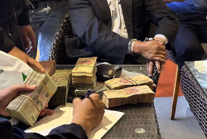 “Siêu kiện” tống tiền cán bộ địa chính 2 tỷ đồng -0