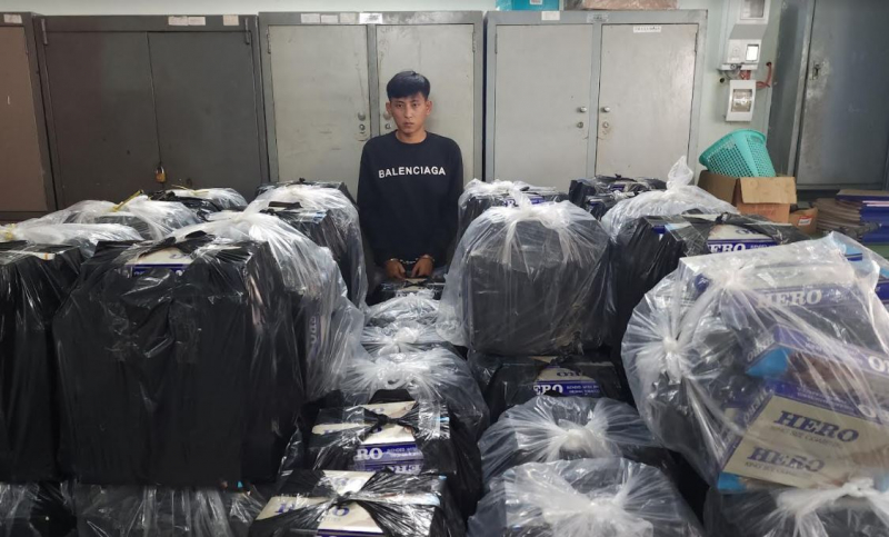 Vận chuyển 25 ngàn bao thuốc lá lậu với giá cước 4 triệu đồng -0