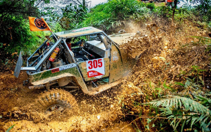 Giải đua xe ô tô địa hình lần đầu tiên tổ chức tại Đắk Lắk -0