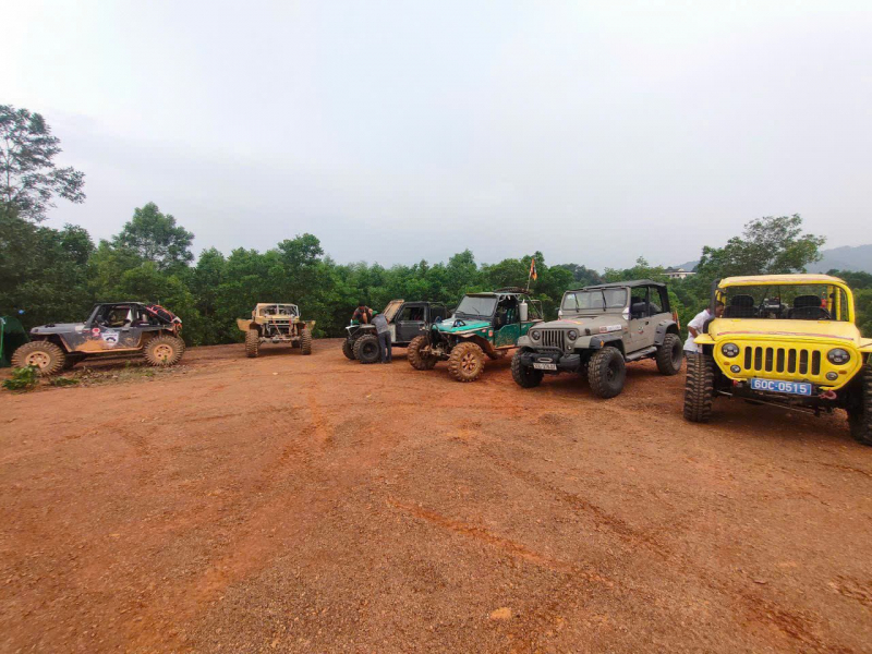 Giải đua xe ô tô địa hình lần đầu tiên tổ chức tại Đắk Lắk -0