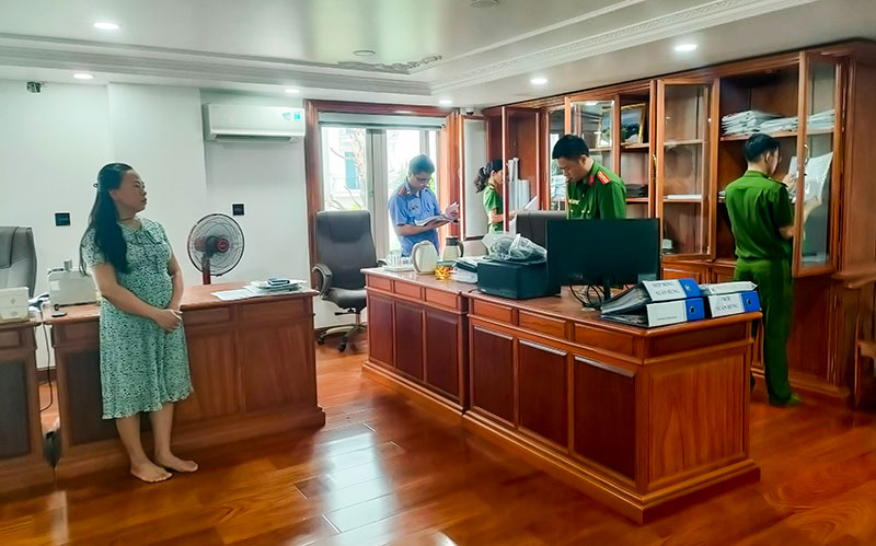 Khởi tố bổ sung tội danh đối với các bị can trong vụ “Vi phạm quy định về nghiên cứu, thăm dò, khai thác tài nguyên” -0