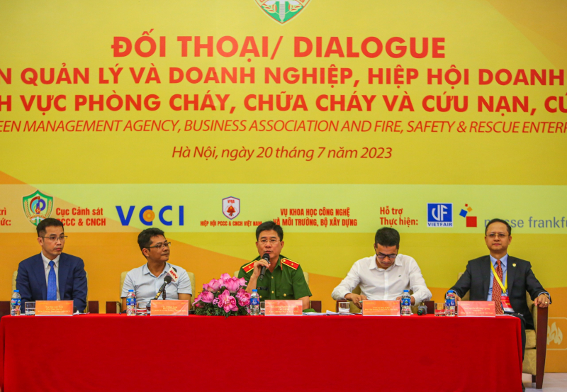 Đối thoại với doanh nghiệp, hiệp hội doanh nghiệp về phòng cháy chữa cháy -0