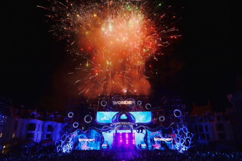 Bí mật hậu trường của siêu đại nhạc hội 8Wonder -0