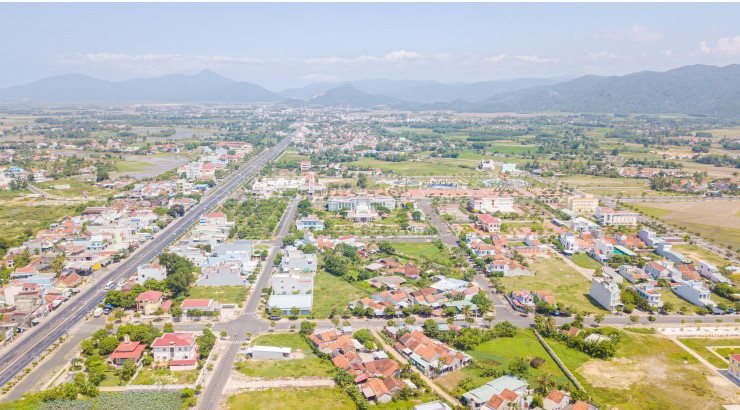 Thanh tra Bộ Tư pháp đề nghị điều tra nghi vấn dàn xếp đấu giá 28 lô đất ở Phú Yên -0