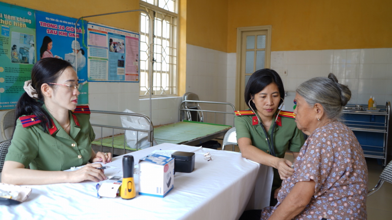 Rộn ràng ngày hội điểm toàn dân bảo vệ an ninh Tổ Quốc tại huyện Ba Bể, Bắc Kạn -0