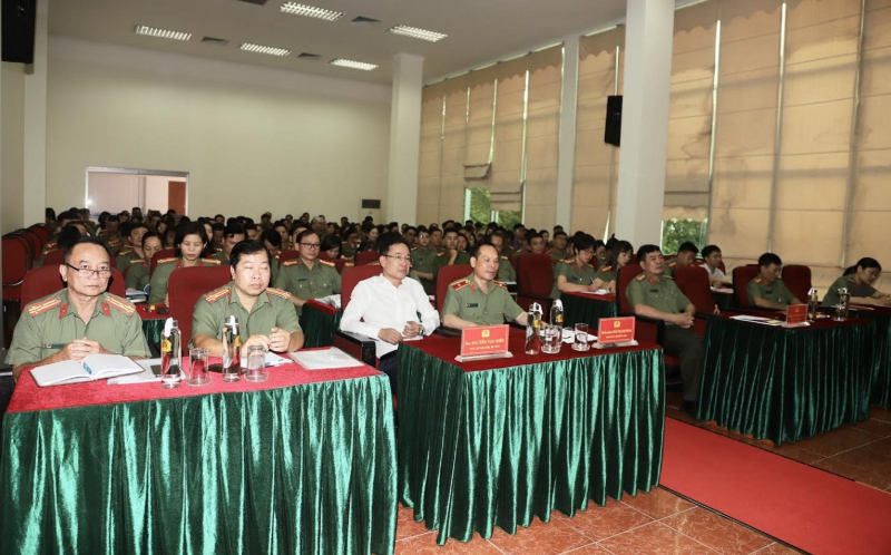 Nhiều hoạt động thiết thực tại đợt tập huấn nghiệp vụ báo chí, xuất bản trong CAND năm 2023 -0