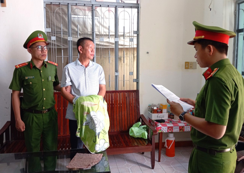 Chủ doanh nghiệp thành kẻ lừa đảo vì…tin đối tác ngoại quốc -0