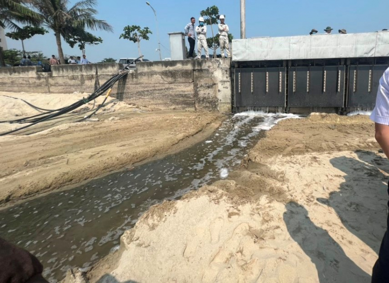 Đà Nẵng chỉ đạo nóng phương án “chặn nước thải” đảm vệ môi trường cho các bãi biển du lịch -1