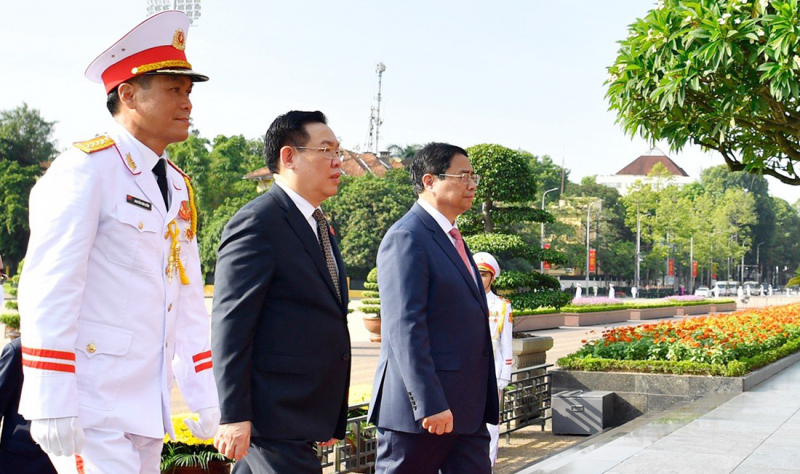 Lãnh đạo Đảng, Nhà nước vào Lăng viếng Chủ tịch Hồ Chí Minh -0