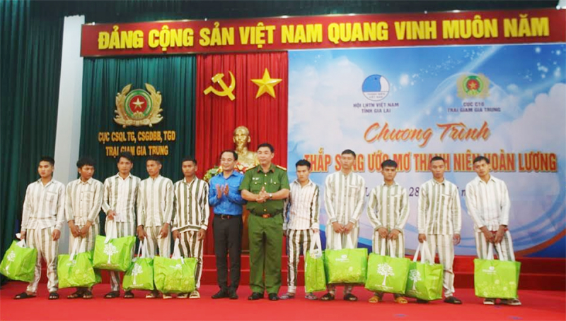 Hàng nghìn thanh niên được giáo dục, giúp đỡ tái hòa nhập cộng đồng -1