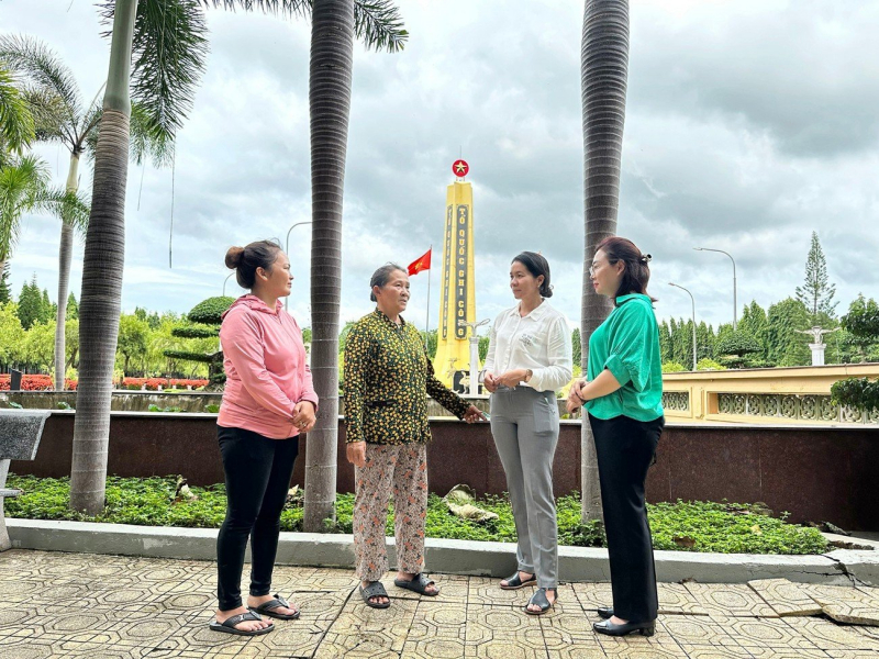 Bà Năm quản trang 36 năm chăm sóc phần mộ các Anh hùng Liệt sĩ ở huyện Đất Đỏ -0