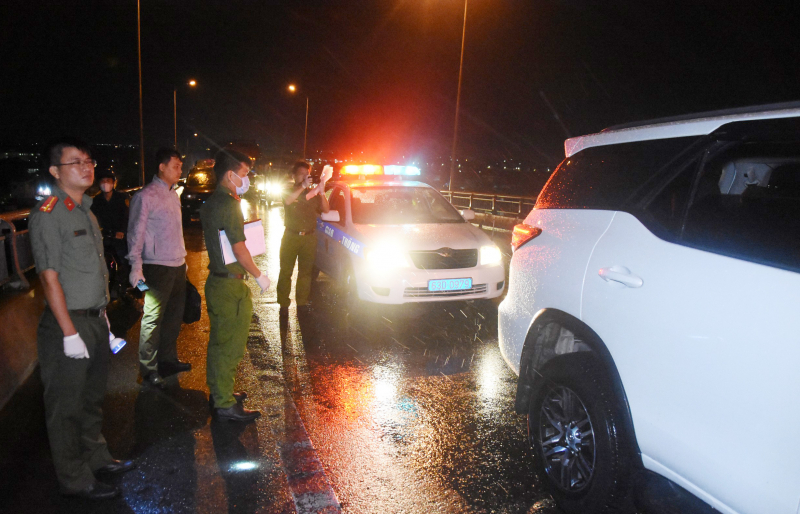 Thông tin thêm vụ vây bắt 31 đối tượng tàng trữ súng, hung khí nguy hiểm ở Tiền Giang  -4