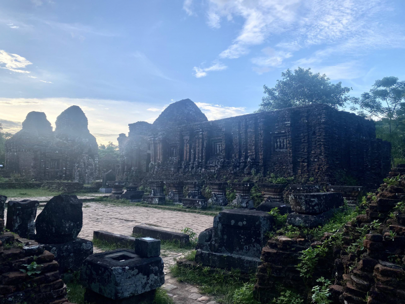 Vẻ đẹp kỳ bí của Thánh địa Mỹ Sơn hút khách du lịch tới Quảng Nam -2