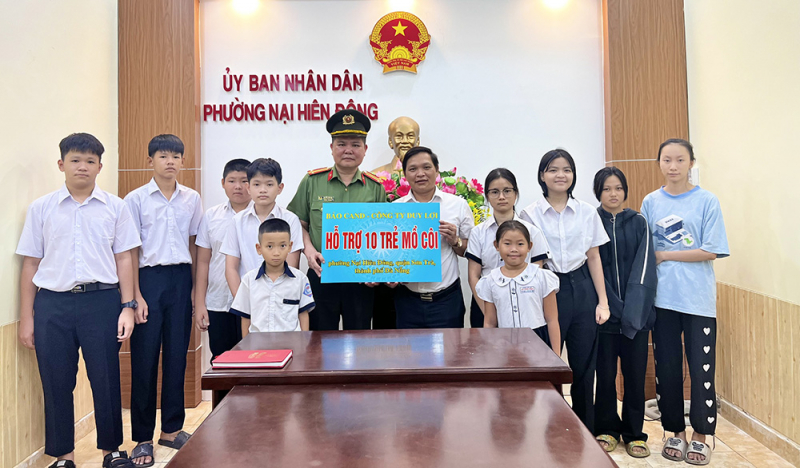  Không để trẻ mồ côi nào phải bỏ học và bị bỏ lại phía sau (kỳ cuối) -0