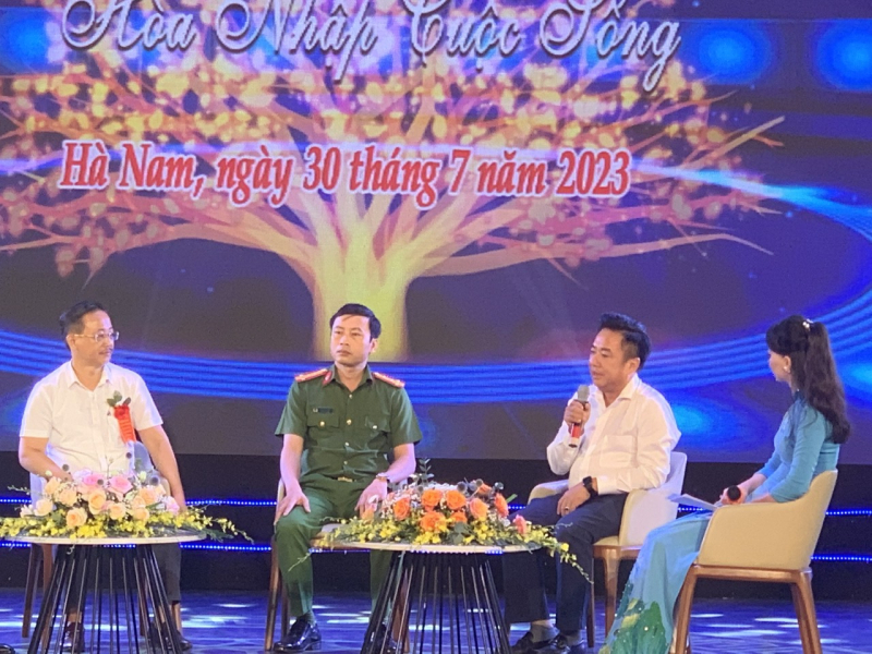 Tiếp thêm ước mơ và nghị lực cho những người có quá khứ lỗi lầm hoàn lương -0