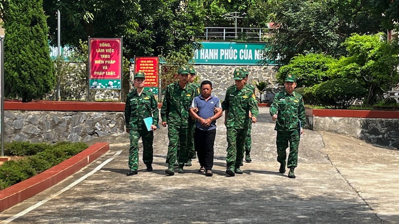 Cô gái trẻ mưu trí, thoát “bẫy” đối tượng mua bán người  -0