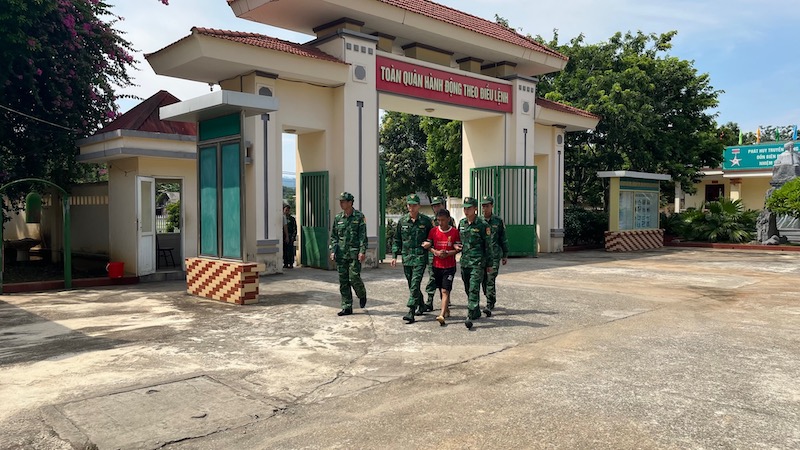 Cô gái trẻ mưu trí, thoát “bẫy” đối tượng mua bán người  -0